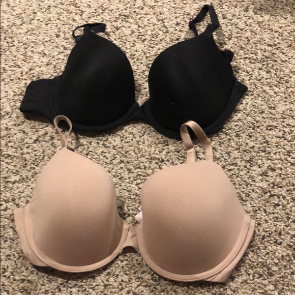 Black and nude bra - Picture 1 of 1